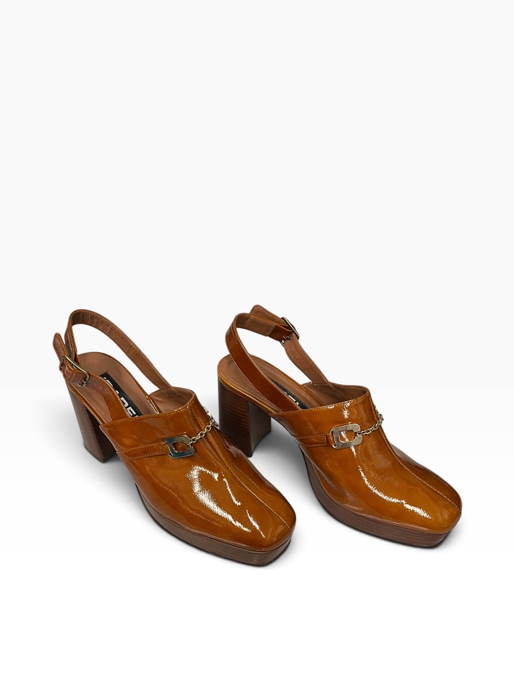 Carel Paris Patent Leather Slingback Block Heel Pumps in camel Brown size 40